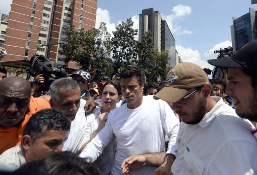 VENEZUELA-POLITICS-OPPOSITION-LOPEZ-SURRENDER