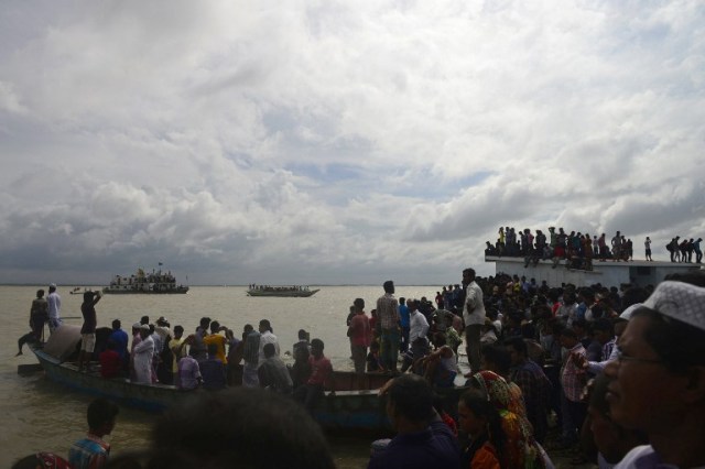 BANGLADESH-BOAT-ACCIDENT