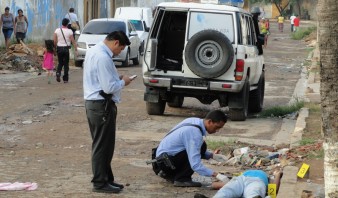 Foto: Detectives del Cicpc inspeccionaron la escena del crimen / eltiempo.com.ve