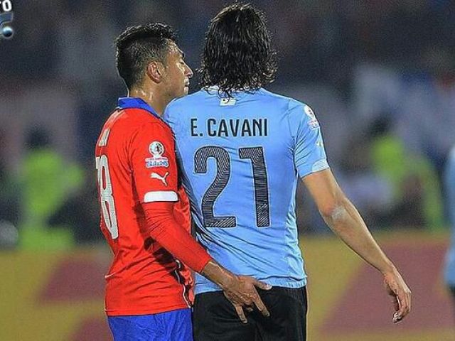 cavani-nalgas