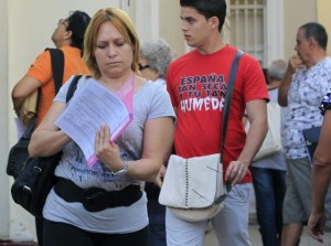 Cuba activa mañana ansiada reforma migratoria que elimina trabas para viajar