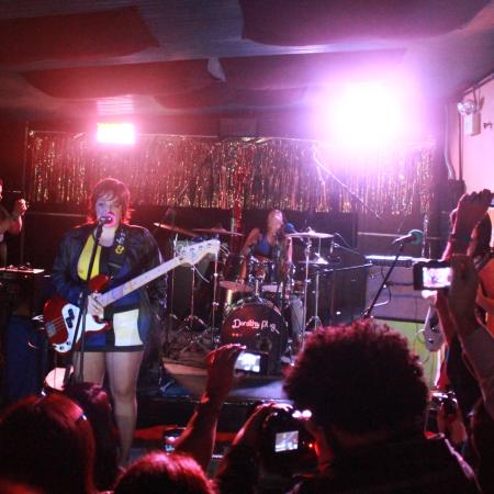 Rock Girls, Wild Party en El Teatro Bar