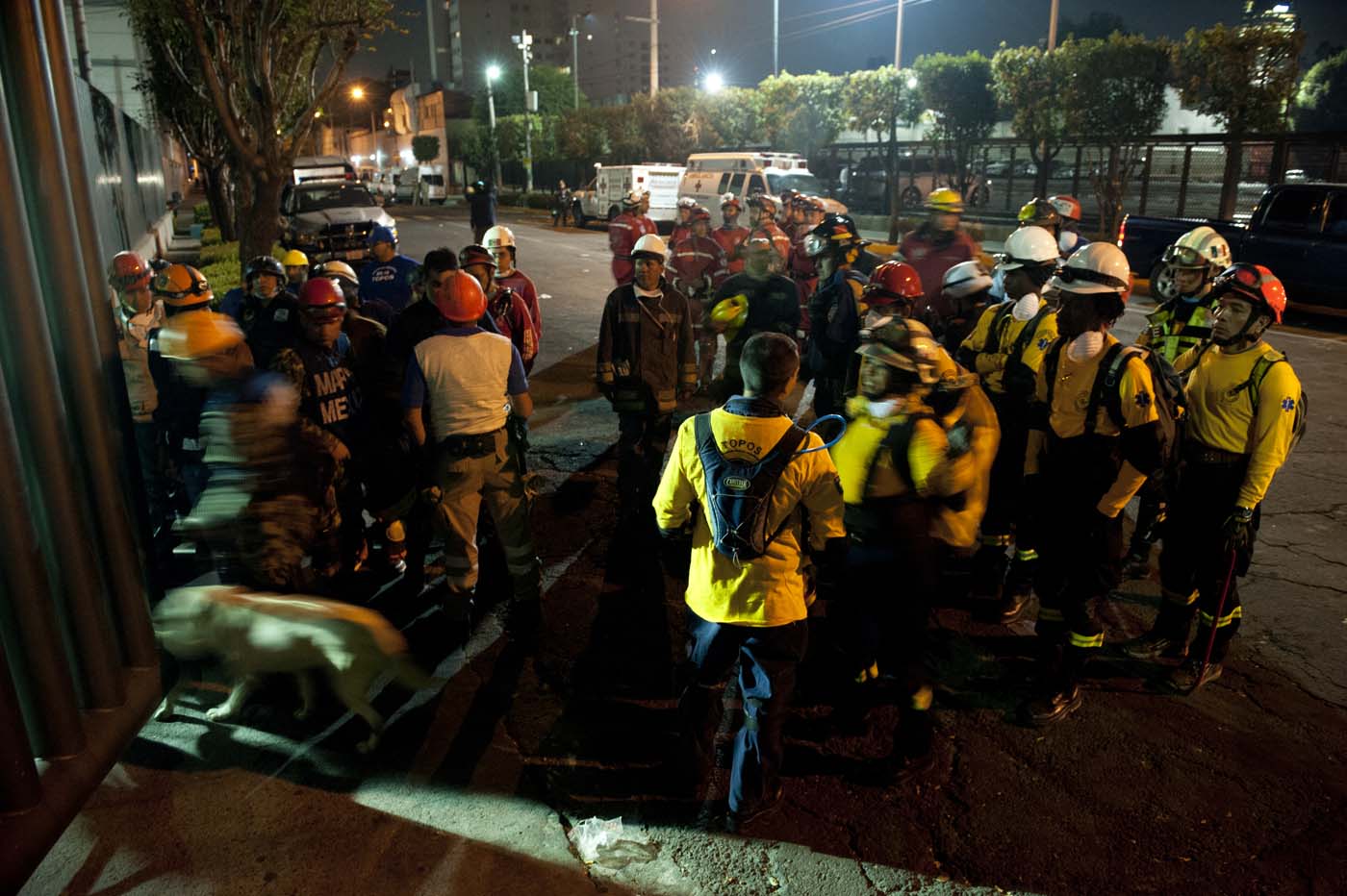 Dramáticas imágenes de la explosión en la torre Pemex (Fotos y Video)