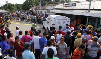 Lo asesinaron a tiros dentro de una panadería