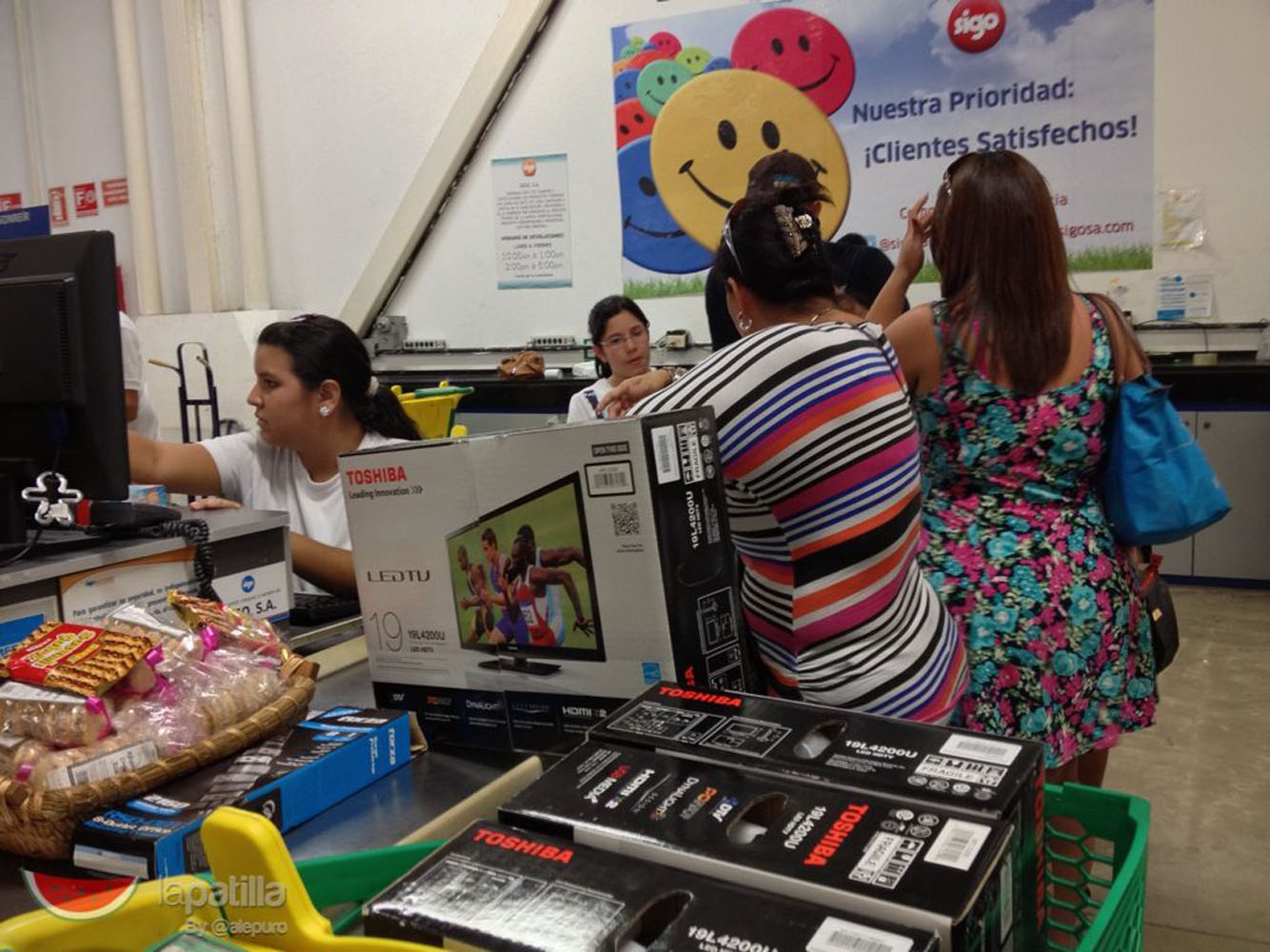 Carnaval de compras nerviosas en Sigo de Margarita (Fotos)