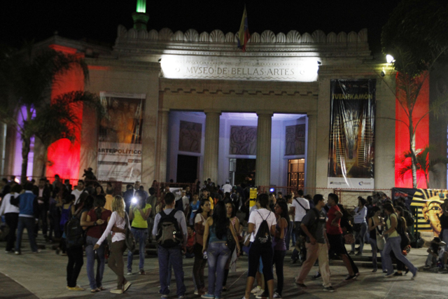 Vuelve la ruta nocturna a Caracas