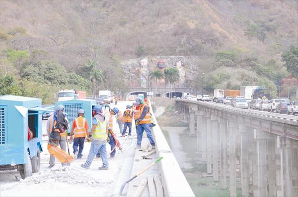 Hasta hoy estará cerrado paso por túnel y viaducto La Cabrera