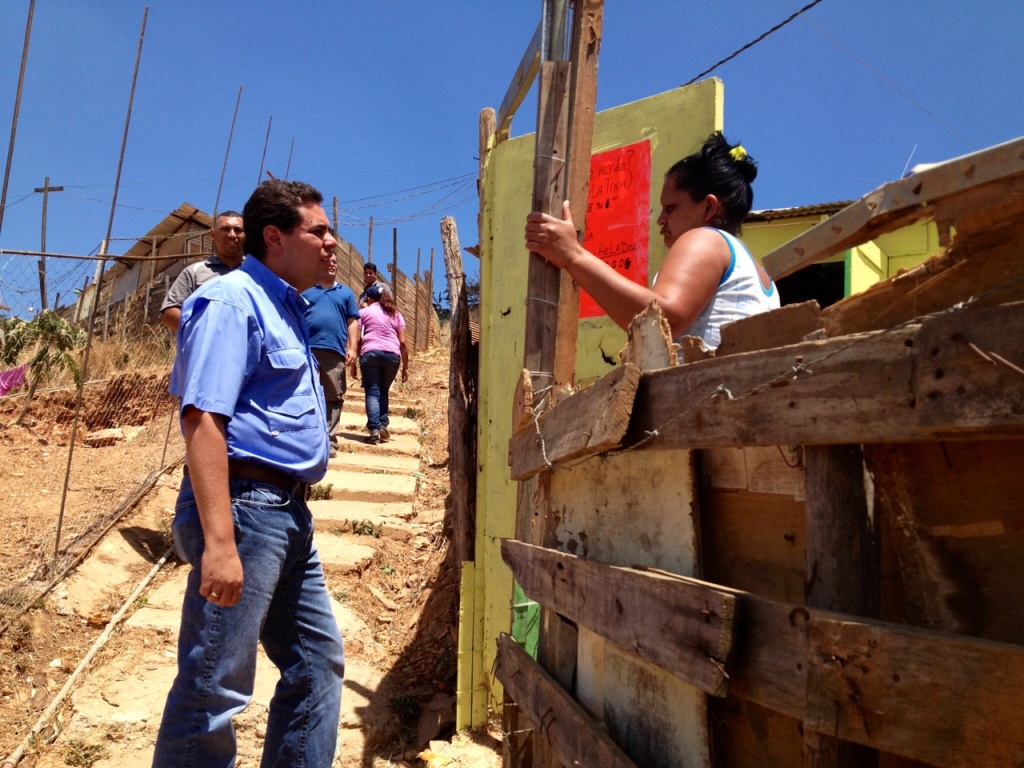 Ecarri: Nuestro pueblo está abandonado