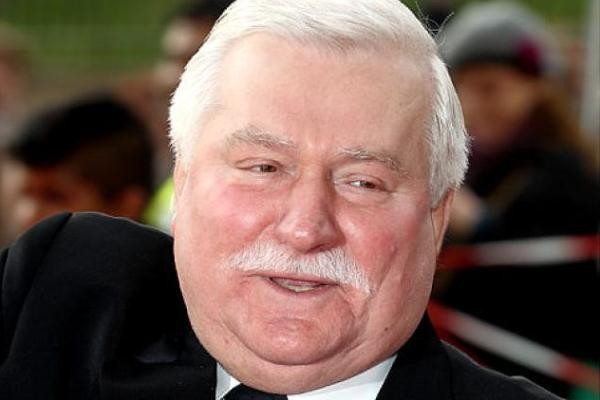 Lech Walesa: “Los diputados gays deberían sentarse en la última fila”