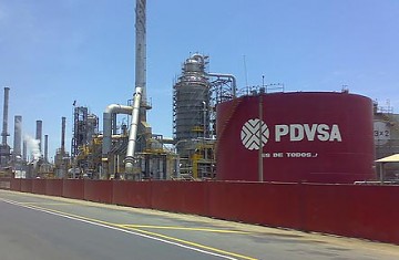 Falla eléctrica ocasionó la paralización de las operaciones en la Refinería El Palito