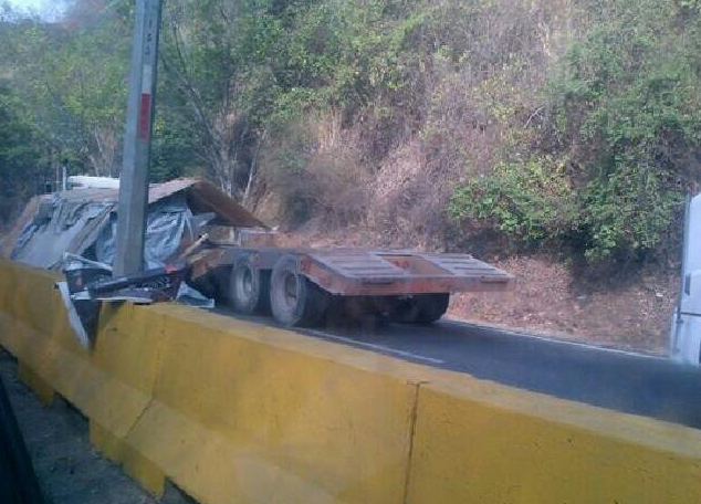 Colapso en la carretera Panamericana (FOTOS)