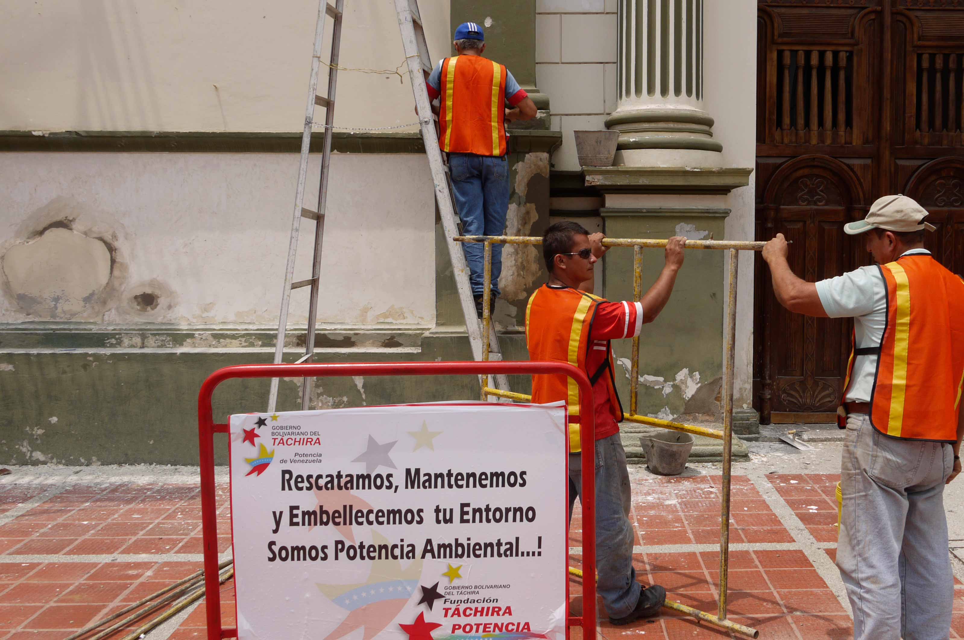 Fundación Táchira restaura fachada de la Iglesia San Juan Nepomuceno de Michelena