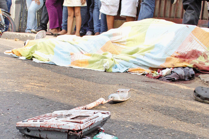 Hombre mata a su vecino porque le rompió el teléfono