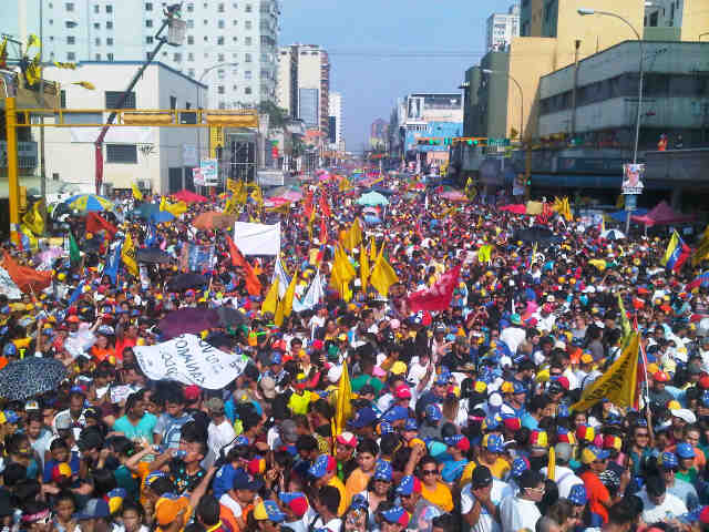 Maracay lista para recibir a @hcapriles (Fotos)