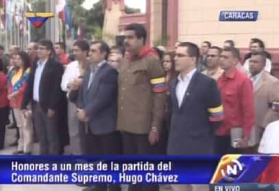 Alto gobierno rinde honores a un mes de la muerte de Chávez
