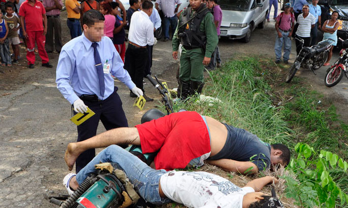 Emboscaron a dos adolescentes para matarlos