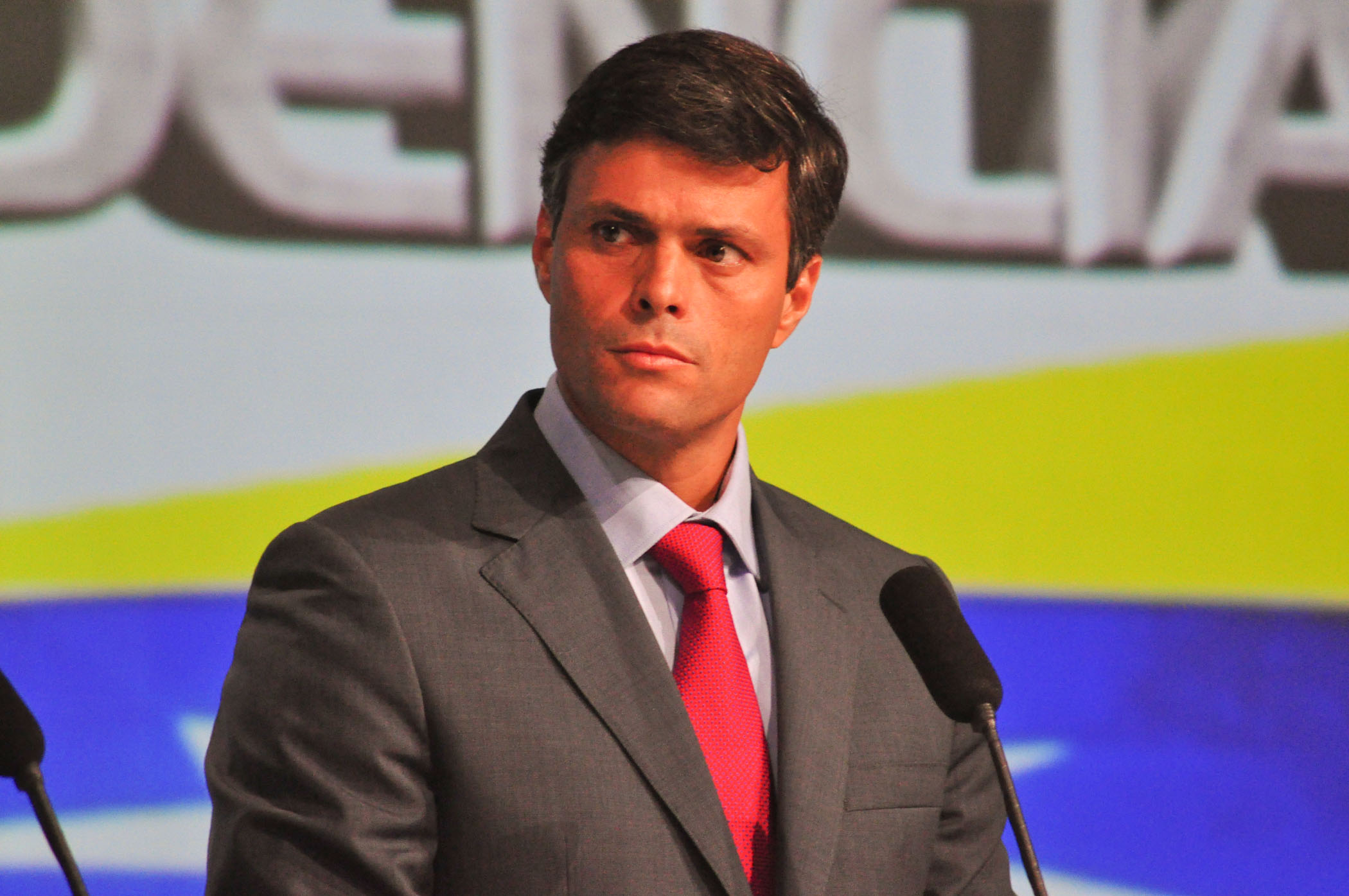 Leopoldo López a Fiscal General: “Allí estaré, no me van a doblegar”