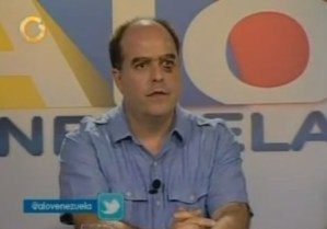 Julio Borges: Si hay alguna evidencia de que empujamos a alguien, renuncio a ser diputado