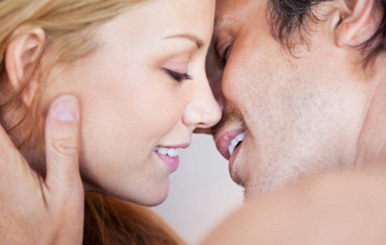 Los secretos para conseguir un beso de cada signo