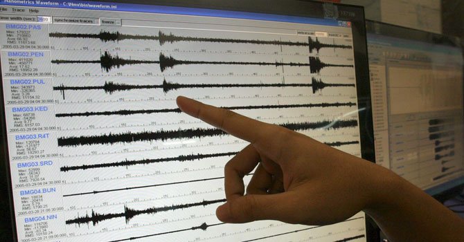 Fuerte sismo de magnitud 6,4 en el sudoeste de Japón y provoca varios derrumbes