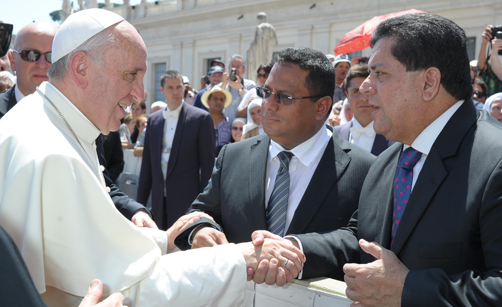 Zambrano solicitó al Papa su mediación por presos políticos y exiliados (Fotos y carta)