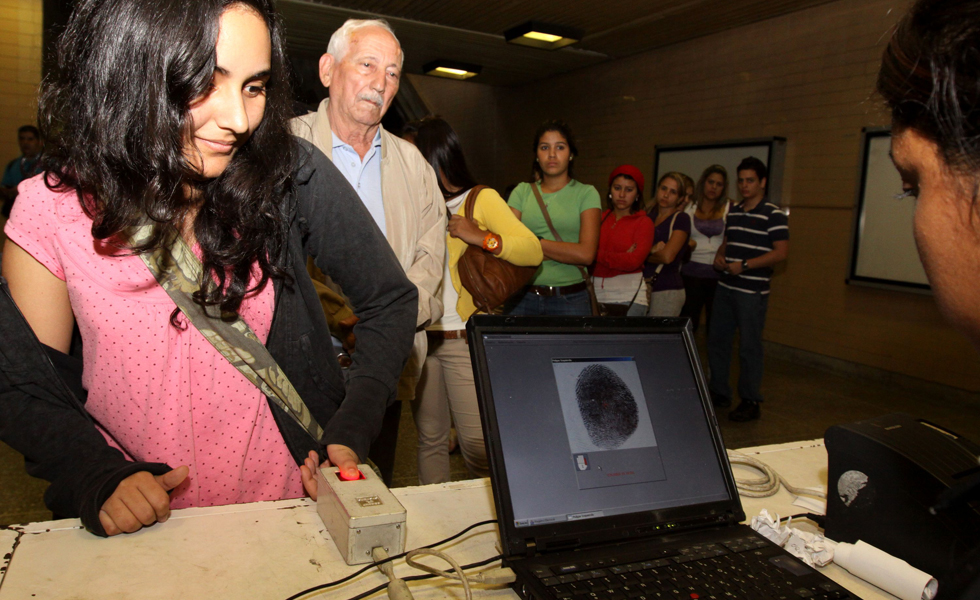 Hoy cierra el Registro Electoral para las elecciones del 8D