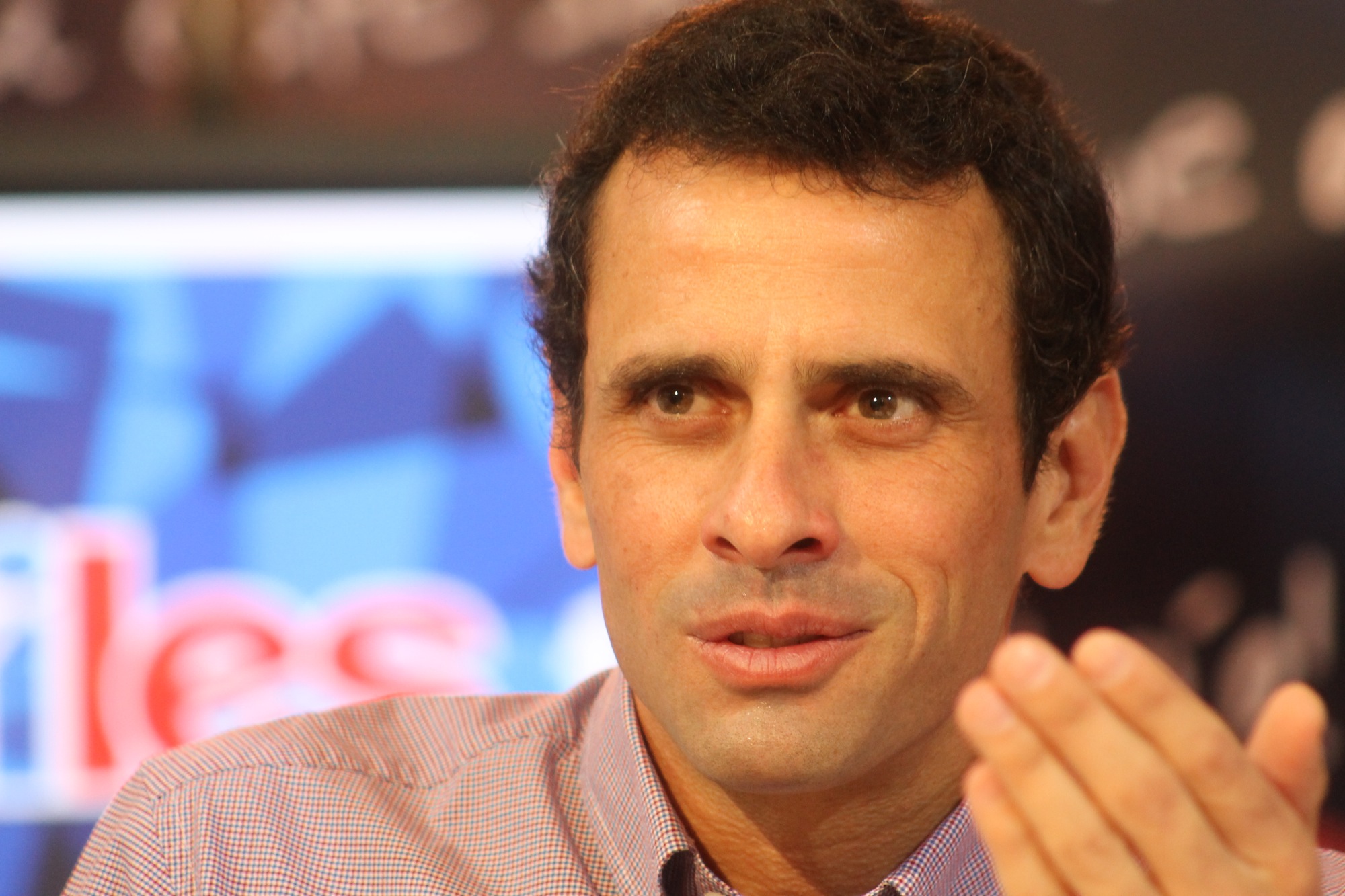 Capriles: La lucha de los estudiantes y profesores no es para cambiar al gobierno