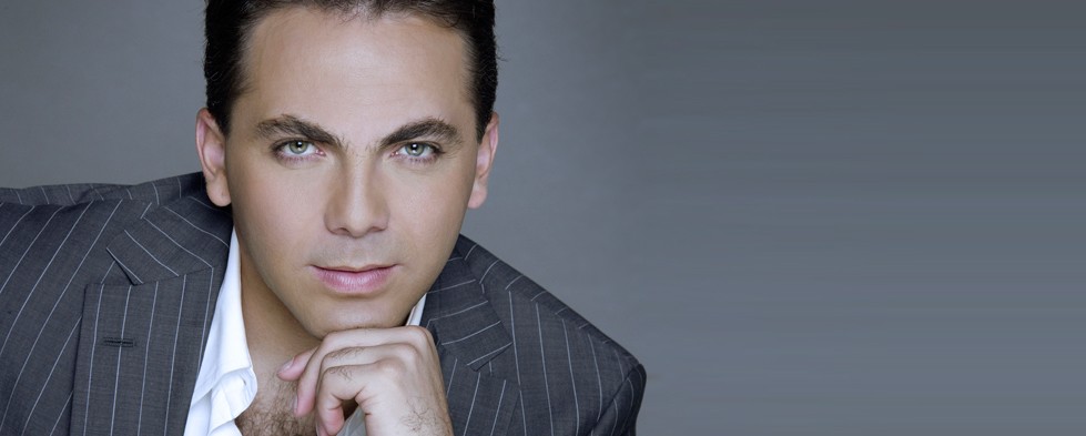 Cristian Castro se convertirá en pastor de una iglesia cristiana