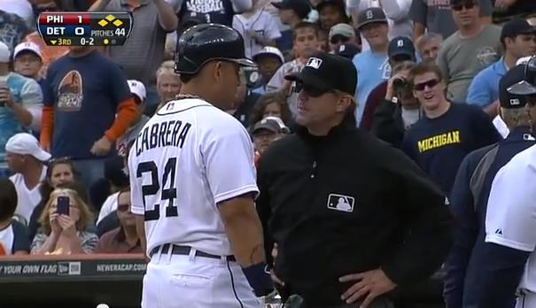 Expulsan a Miguel Cabrera por protestar…¿Qué le quedará a “Big Papi” Ortiz? (Video)