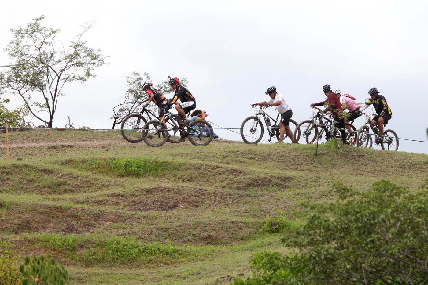 Yonathan Mejías y Marcia Barrios se imponen en el Campamento Caura (Fotos)