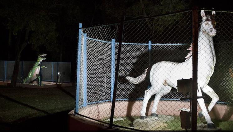 Este es el zoológico sin animales vivos (Fotos + WTF)