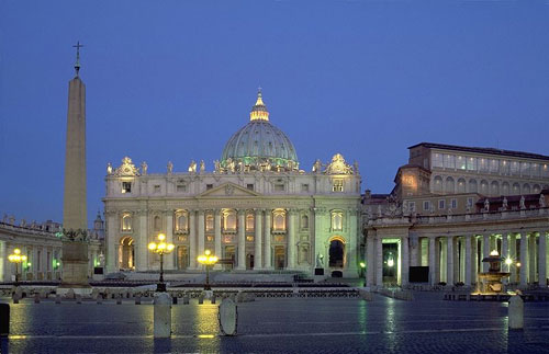 Renunciaron director y subdirector del banco del Vaticano