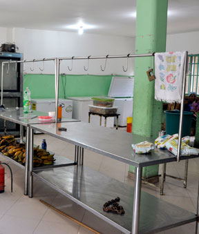 Robaron almuerzo de alumnos de una escuela bolivariana en Margarita