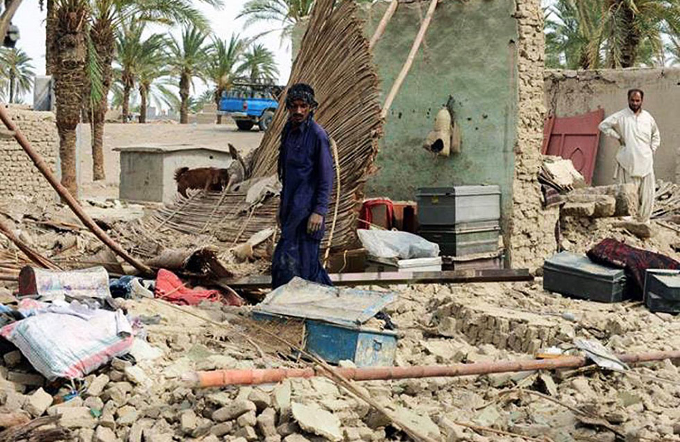 Al menos 238 muertos deja fuerte terremoto en Pakistán