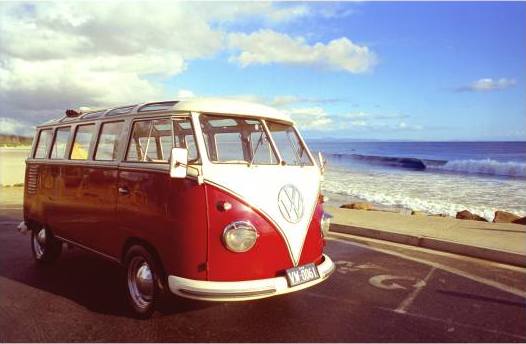 Tras 64 años, Volkswagen dice adiós a la camioneta Kombi