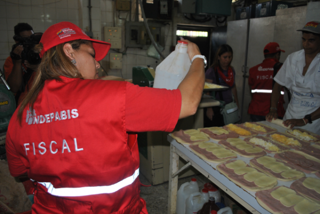 Decomisan 46 toneladas de comida en Zulia