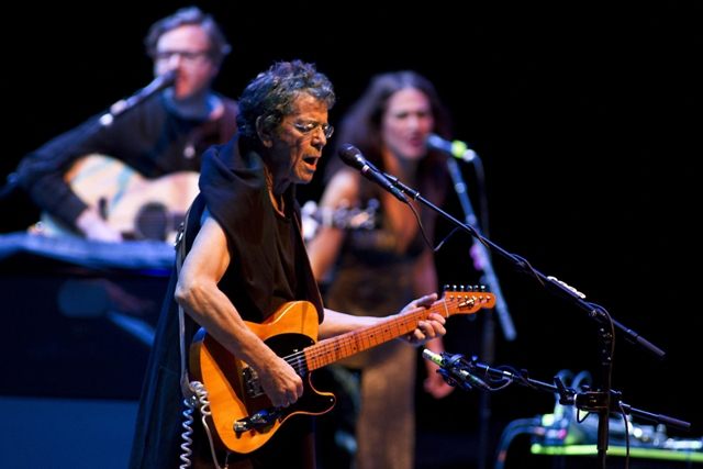 Muere Lou Reed, la voz salvaje del rock