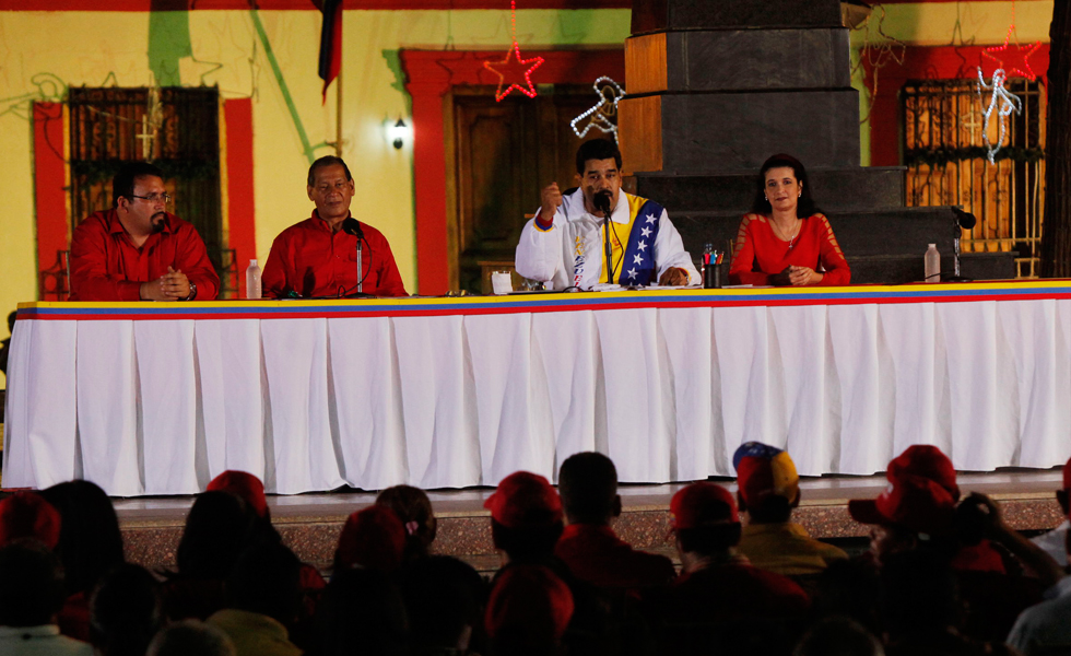 Discurso del gobierno da rienda suelta a agresiones políticas