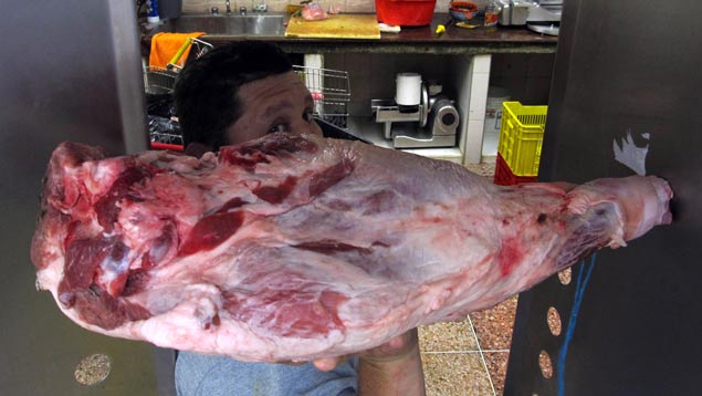 Decomisan más de 2 mil 600 kilos de pernil en El Junquito