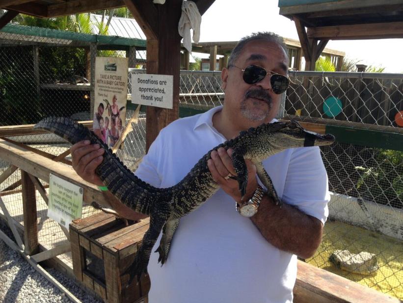 Así el salsero Willie Colón agarró una baba (Foto)