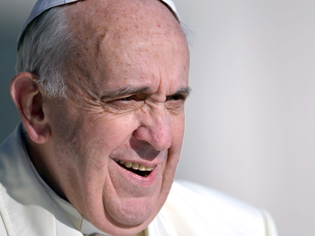 El Papa considera que Internet es necesario, pero “no suficiente”