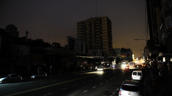 Argentina celebra el día de Navidad con calor sofocante y más cortes de luz