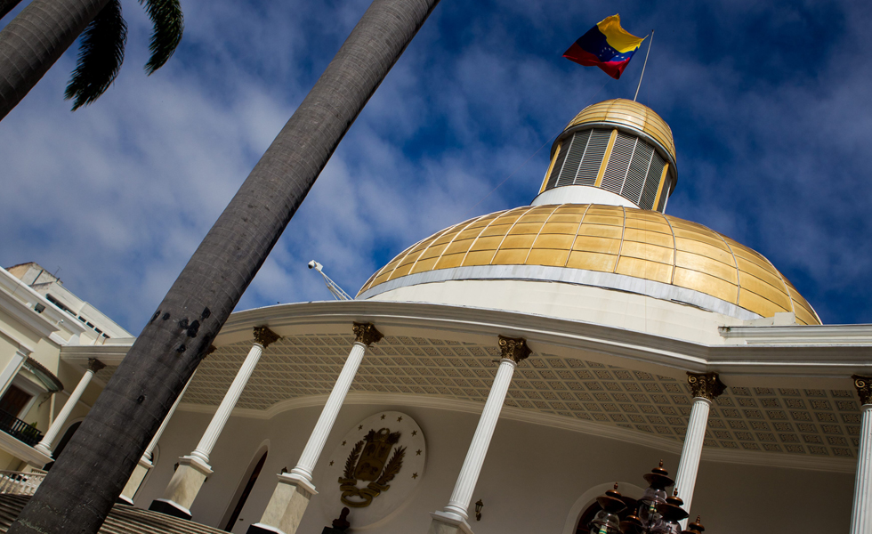 La oposición podría ganar las elecciones parlamentarias de 2015