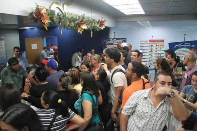 Se quedan varados en el aeropuerto