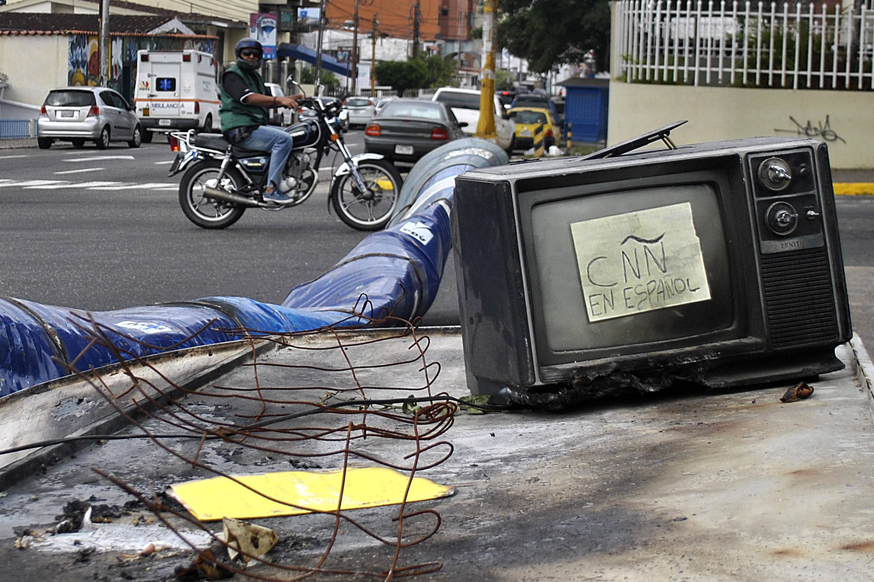 SIP condena censura y  trato hostil a los periodistas en Venezuela