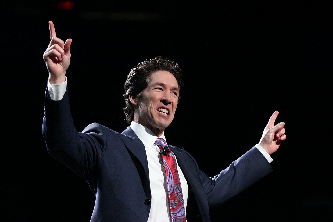 Joel Osteen invitó a orar por Venezuela