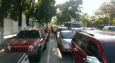 Realizan trancazo en Barquisimeto este 10M (Fotos)