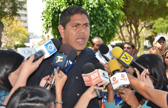 Lester Toledo: Con panfletos amenazantes no me van a amedrentar