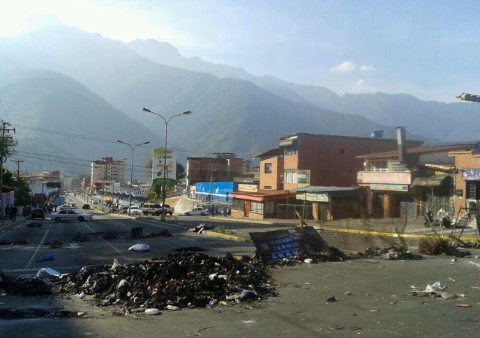 Mérida refuerza su protesta este 13M (Fotos)