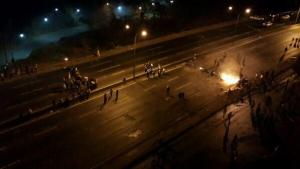 Reportan enfrentamientos en la Prados del Este (Fotos)